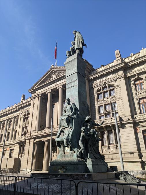 A view of the statue of Manuel Montt and Antonio Varas in front of the Court.